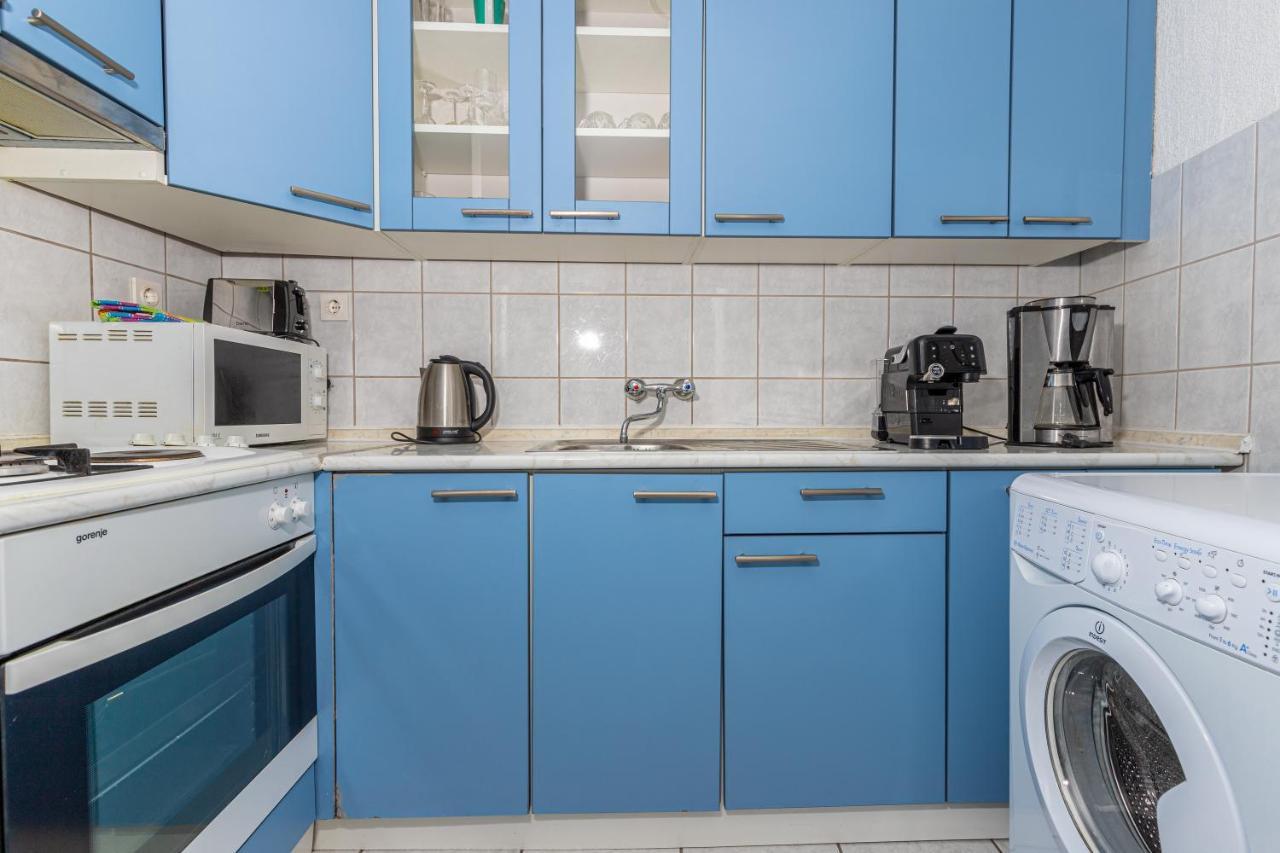 Apartmani Gabrijela Crikvenica Exteriör bild