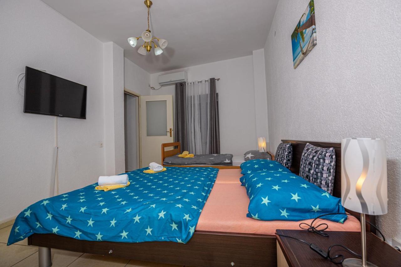 Apartmani Gabrijela Crikvenica Exteriör bild